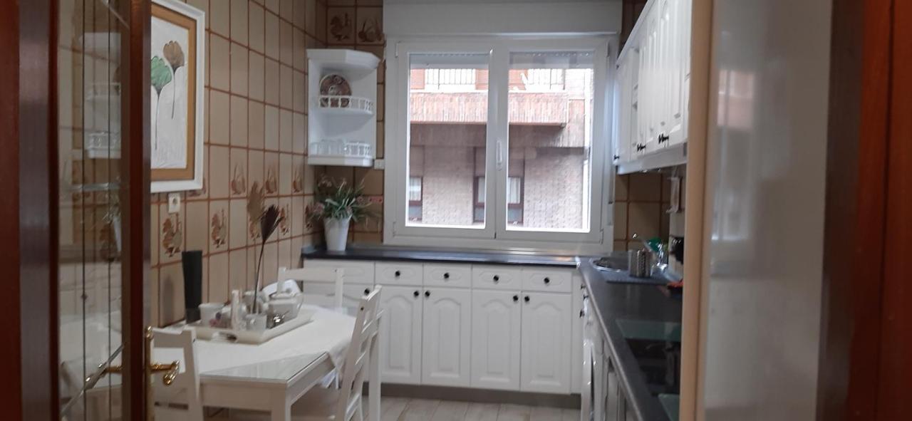 Apartamento Costa Vasca Las Arenas Getxo Zewnętrze zdjęcie